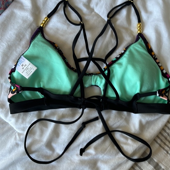 Time and Tru Bikini Top - Picture 7 of 7